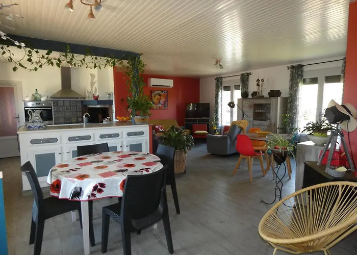 Le Sambacacia Σπίτι διακοπών Montazels